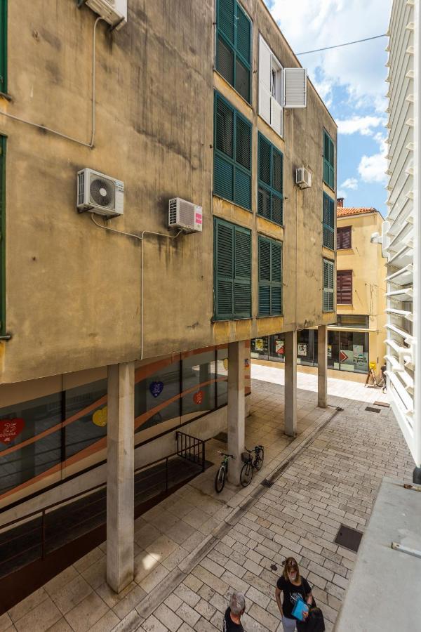 Karla'S Exclusive Central Apartment Zara Esterno foto